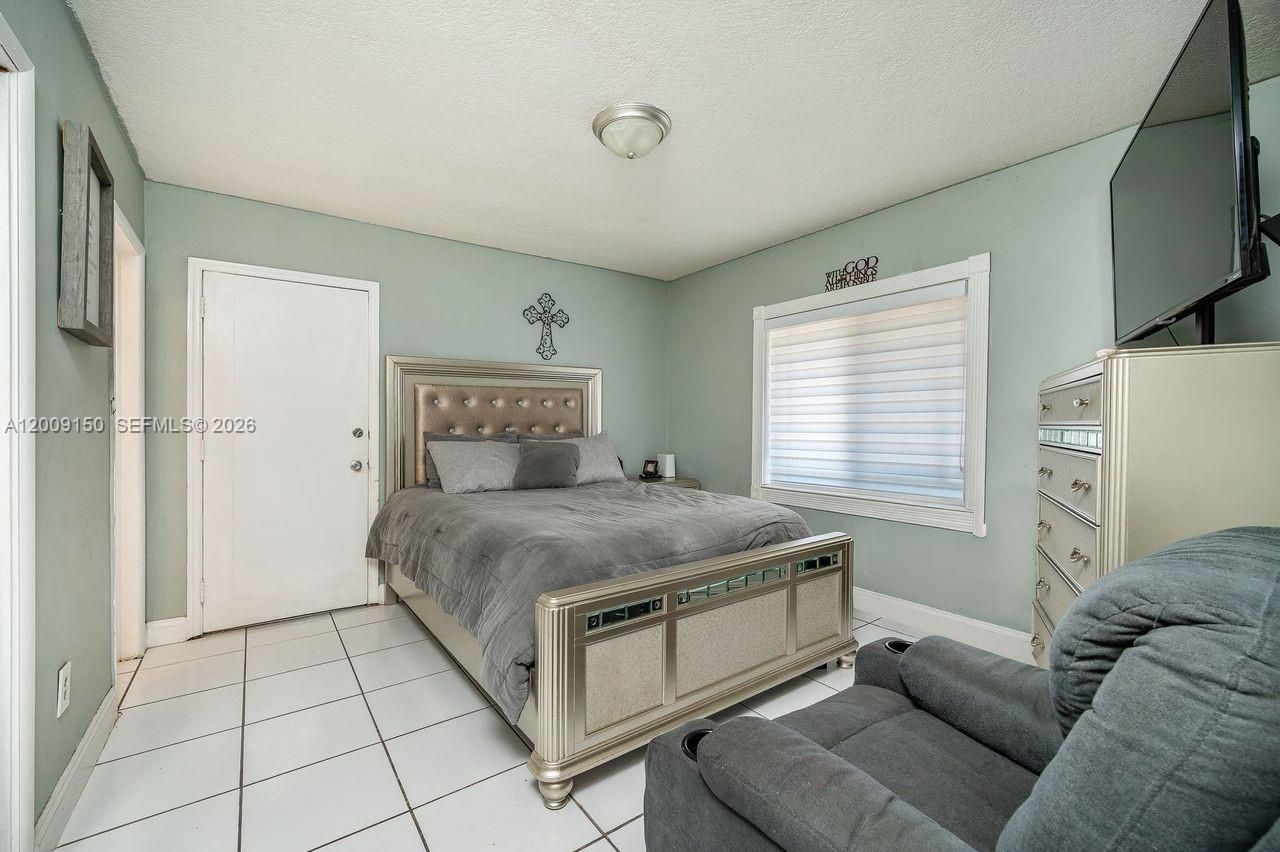 8200 NW 31st Ave , Miami, FL 33147 Photo