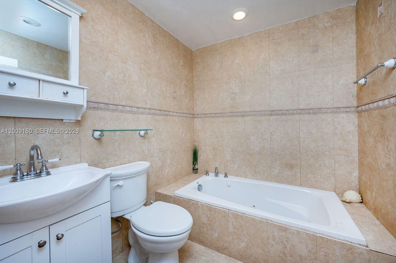 8200 NW 31st Ave , Miami, FL 33147 Photo