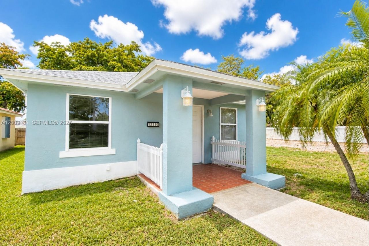 12230 SW 203rd St , Miami, FL 33177 Photo