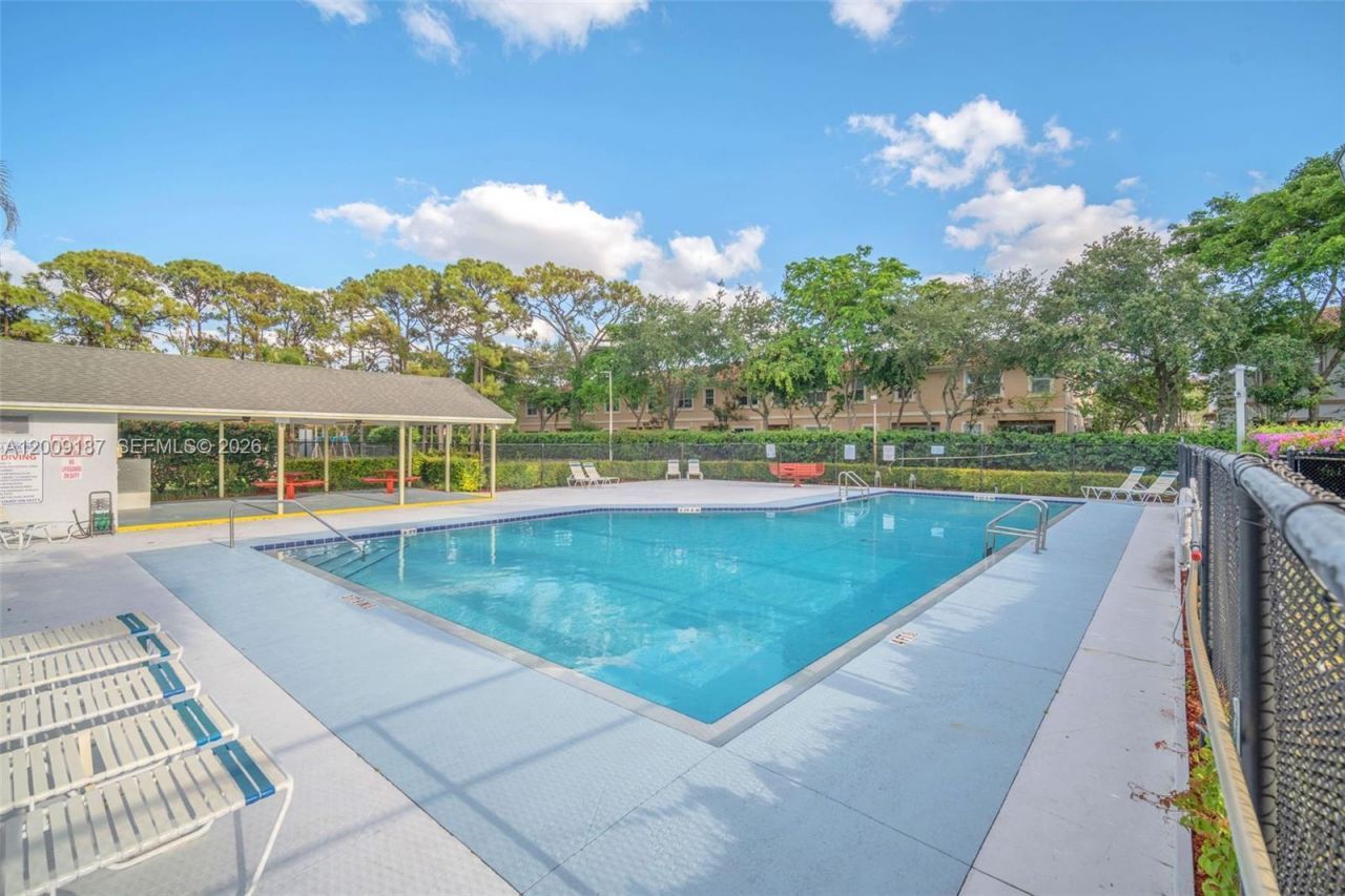 5040 W Willow Pond Rd W , West Palm Beach, FL 33417 Photo