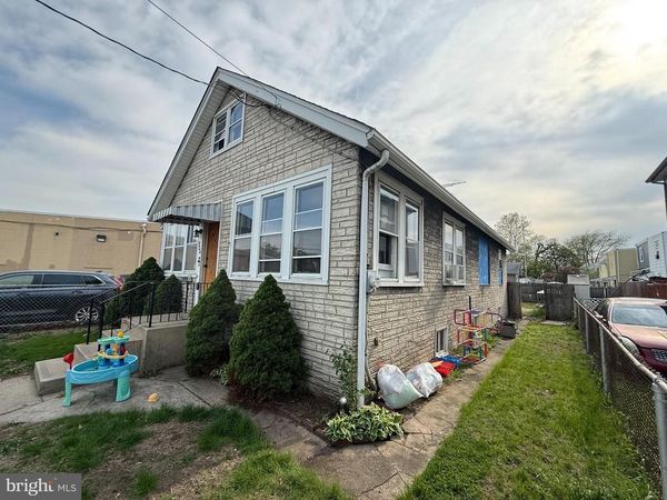 904 CENTER STREET, GLOUCESTER CITY, NJ 08030
