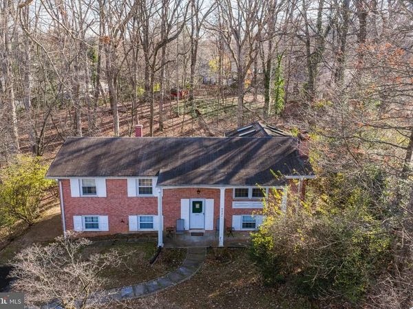 9921 WOODROW STREET, VIENNA, VA 22181