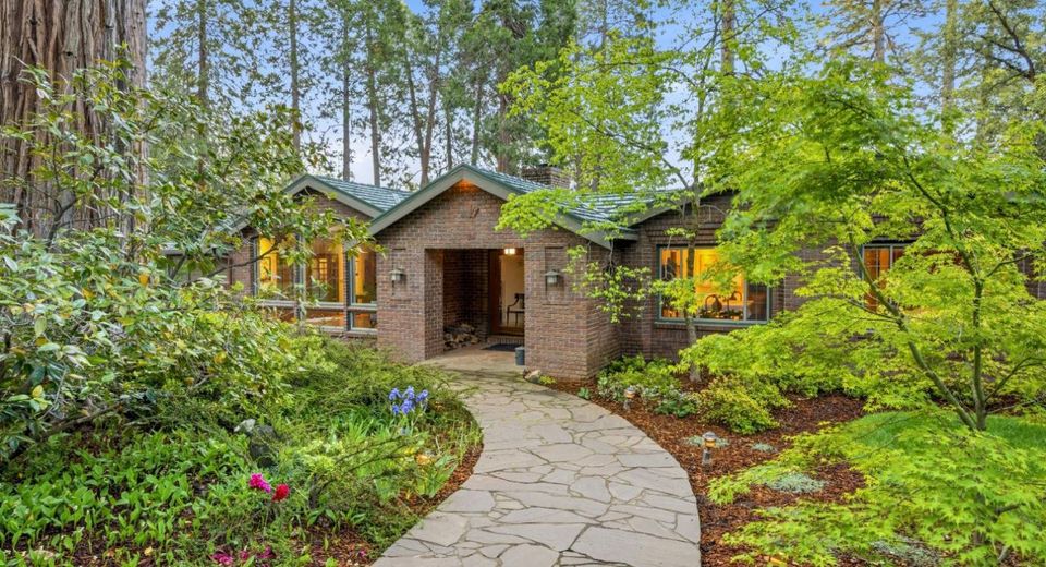 10770 Cement Hill Rd, Nevada City, CA 95959 Photo