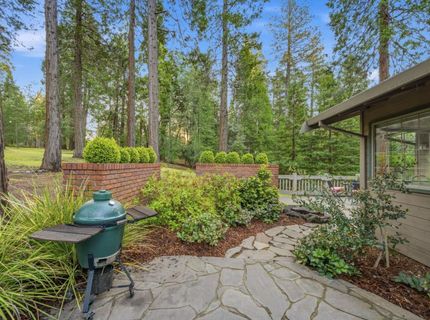 10770 Cement Hill Rd, Nevada City, CA 95959 Photo