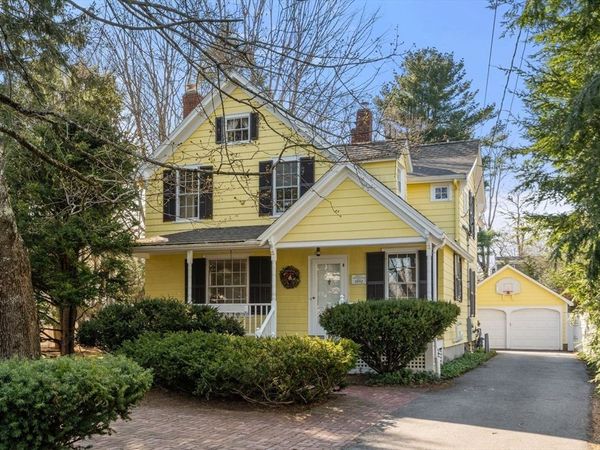 51 Wellesley Street, Weston, MA 02493