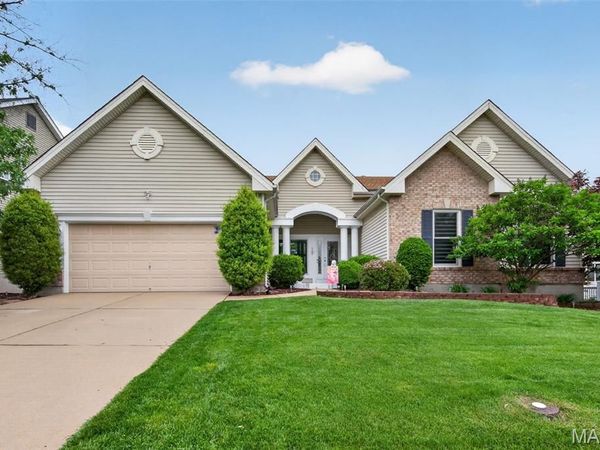 7109 Scotland Drive, O'Fallon, MO 63368
