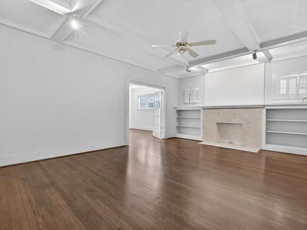 916-B E Hubbard Street , Mineral Wells, TX 76067