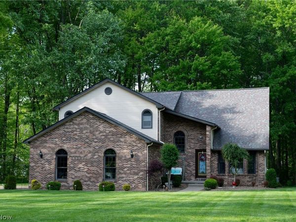 4505 Quaker Court, Canfield, OH 44406