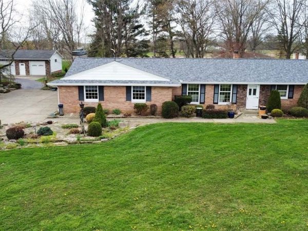 7470 Gayview Street , Louisville, OH 44641