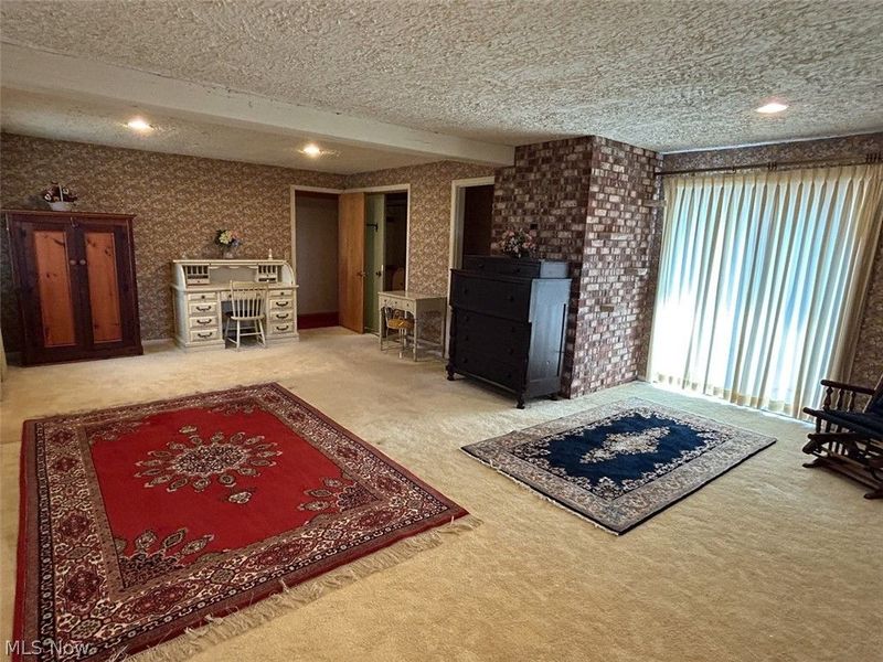 7470 Gayview Street, Louisville, OH 44641 Photo 16