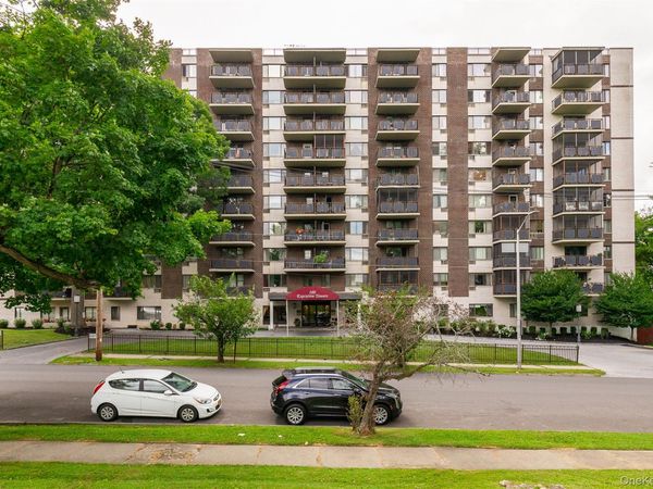 160 Academy Street , Unit 1E, Poughkeepsie, NY 12601