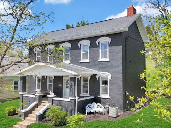 167 W Main Street, New Concord, OH 43762