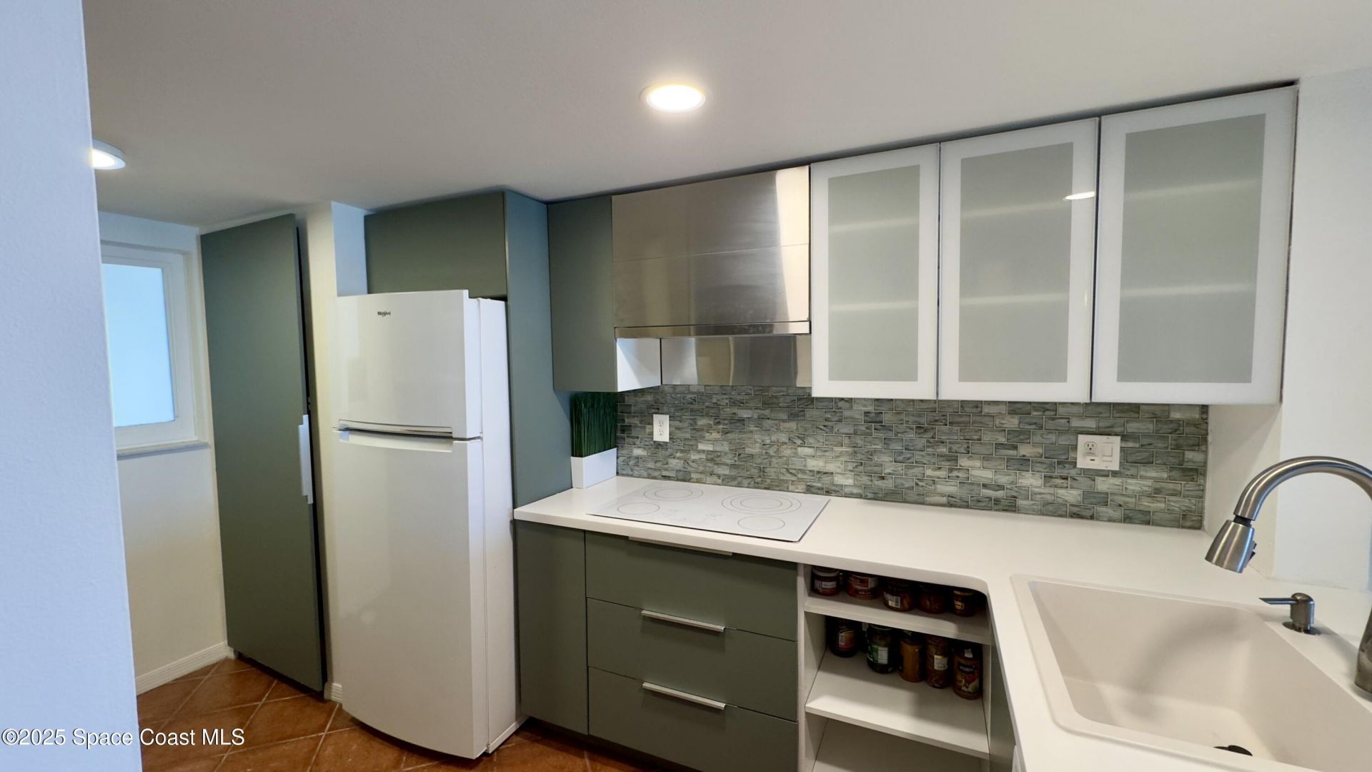 650 N Atlantic Avenue, Unit 406, Cocoa Beach, FL 32931 Photo