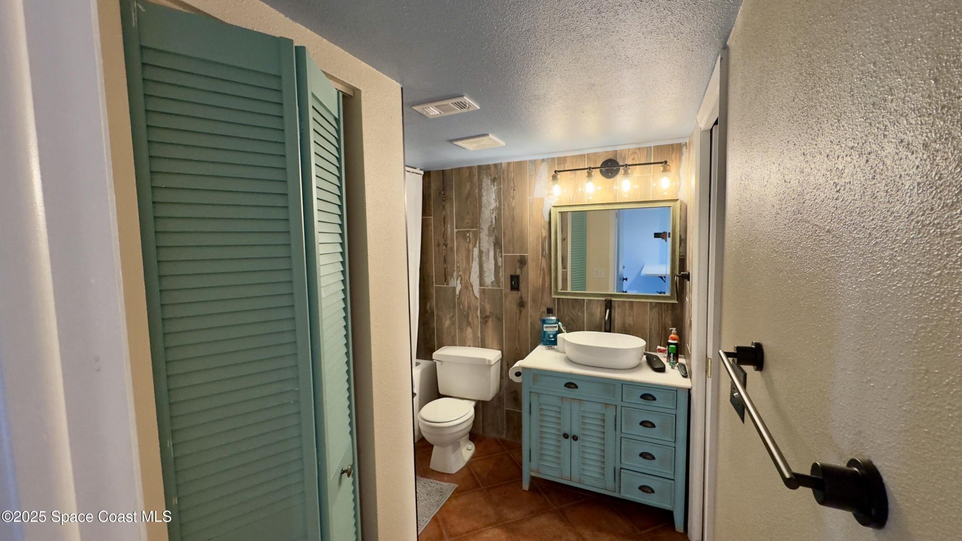 650 N Atlantic Avenue, Unit 406, Cocoa Beach, FL 32931 Photo