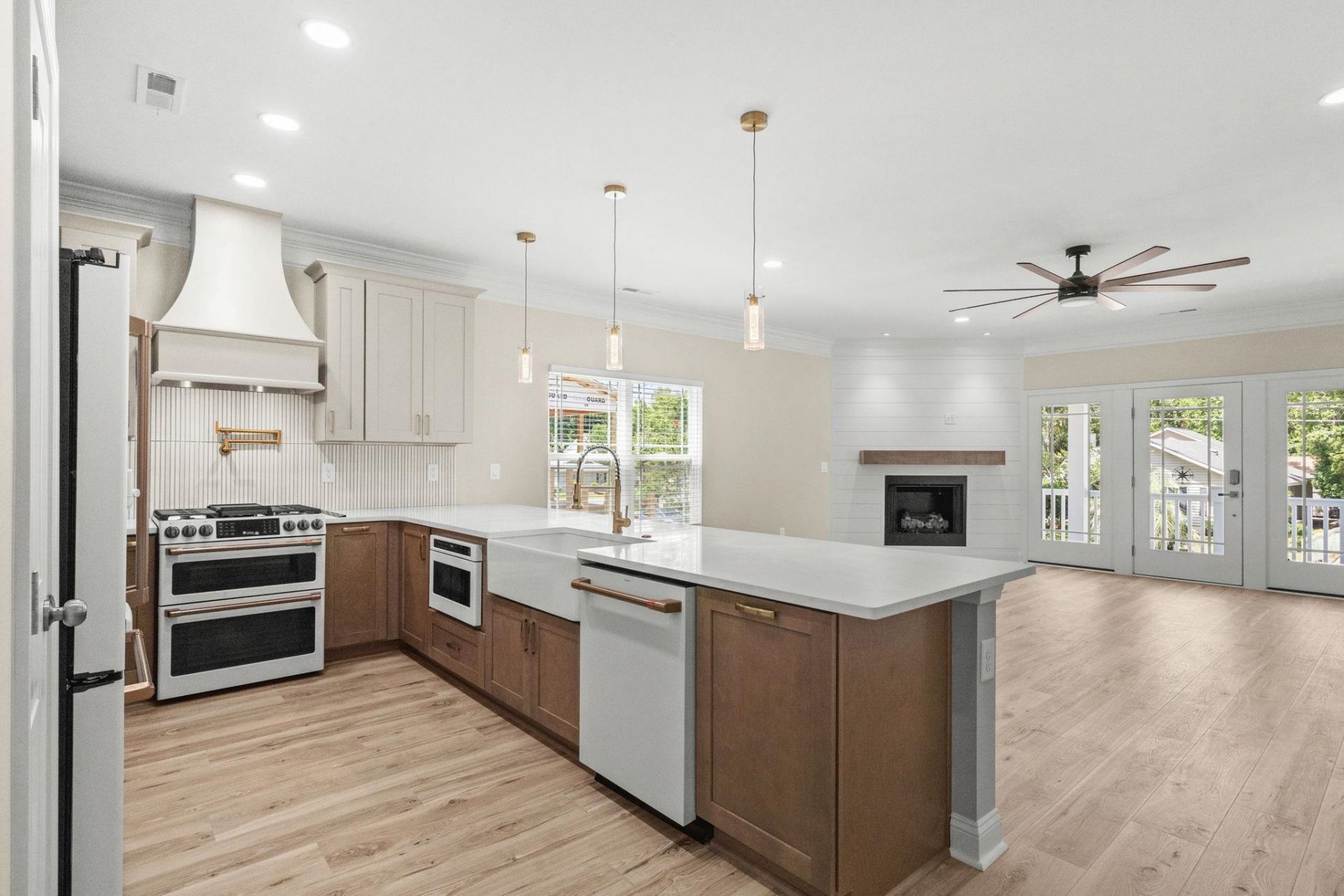 1027 Hickory Dr.  Photo 16