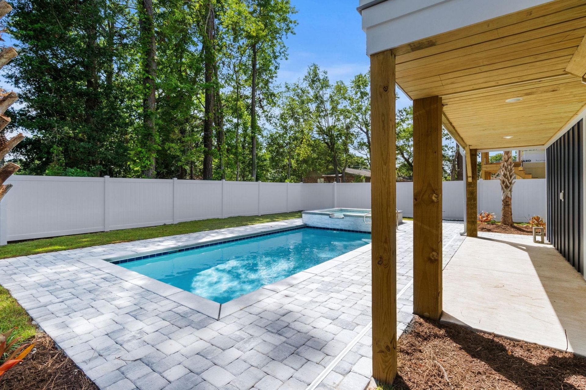 1027 Hickory Dr.  Photo 29