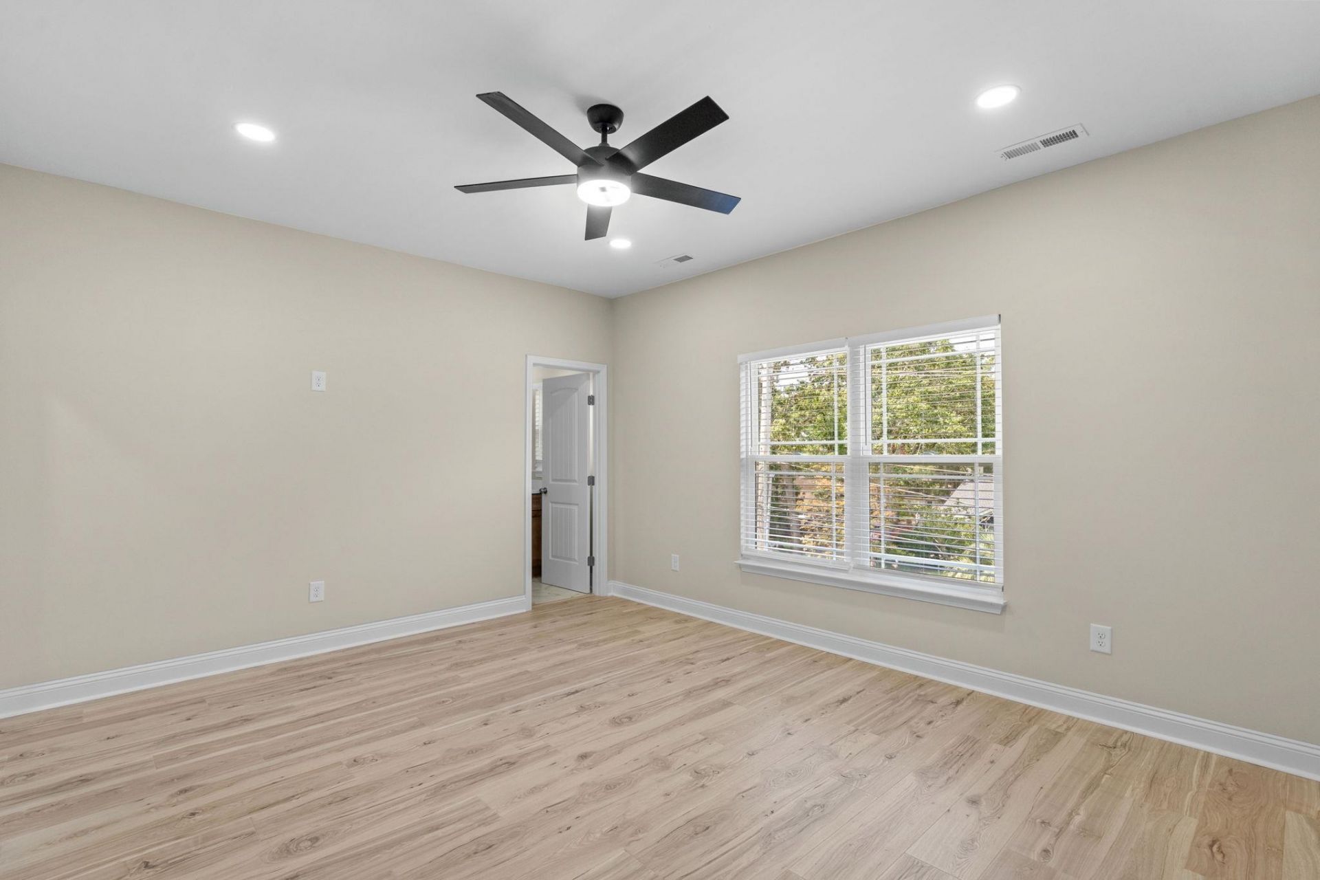 1027 Hickory Dr.  Photo 34