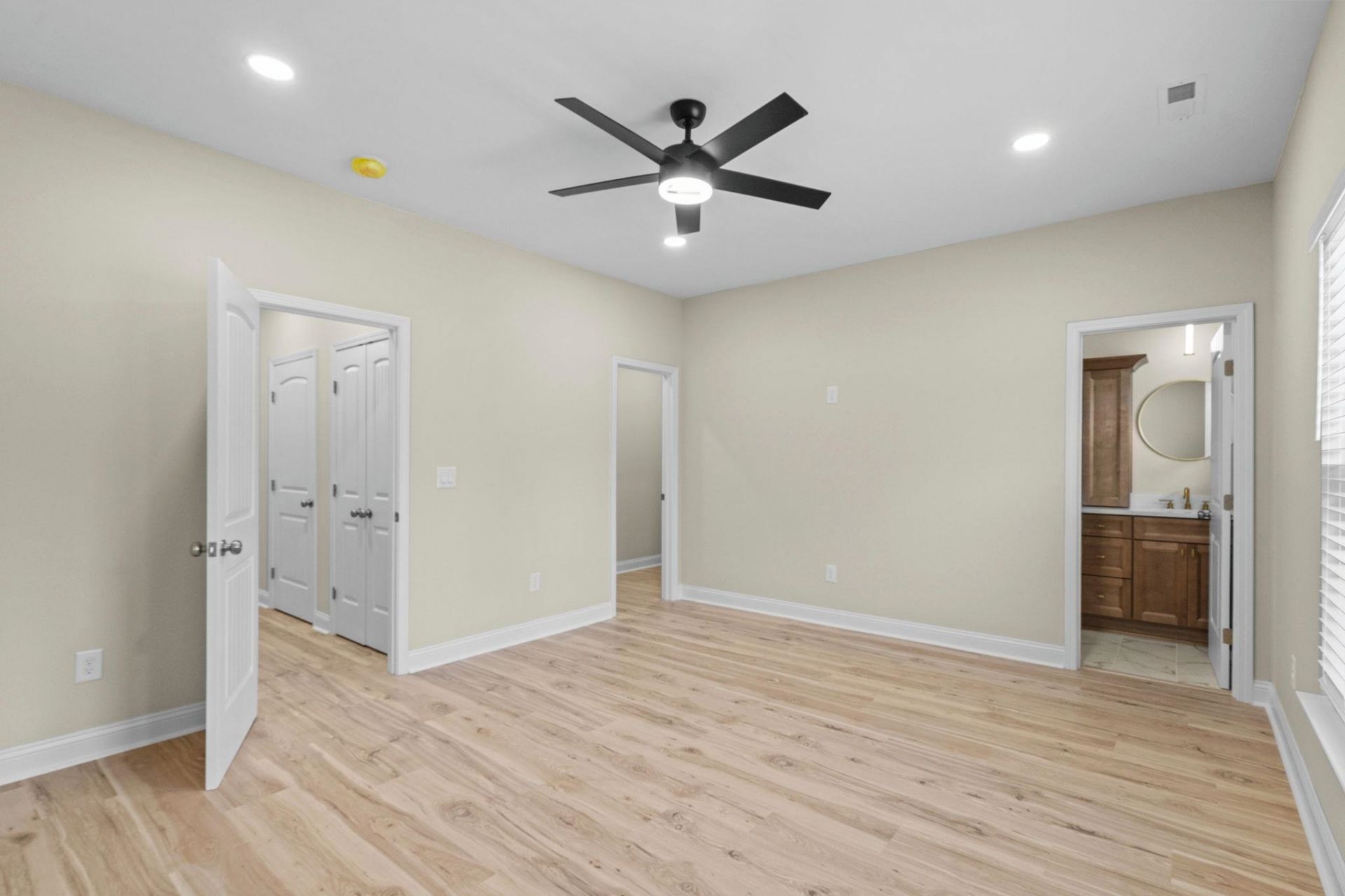 1027 Hickory Dr.  Photo 35