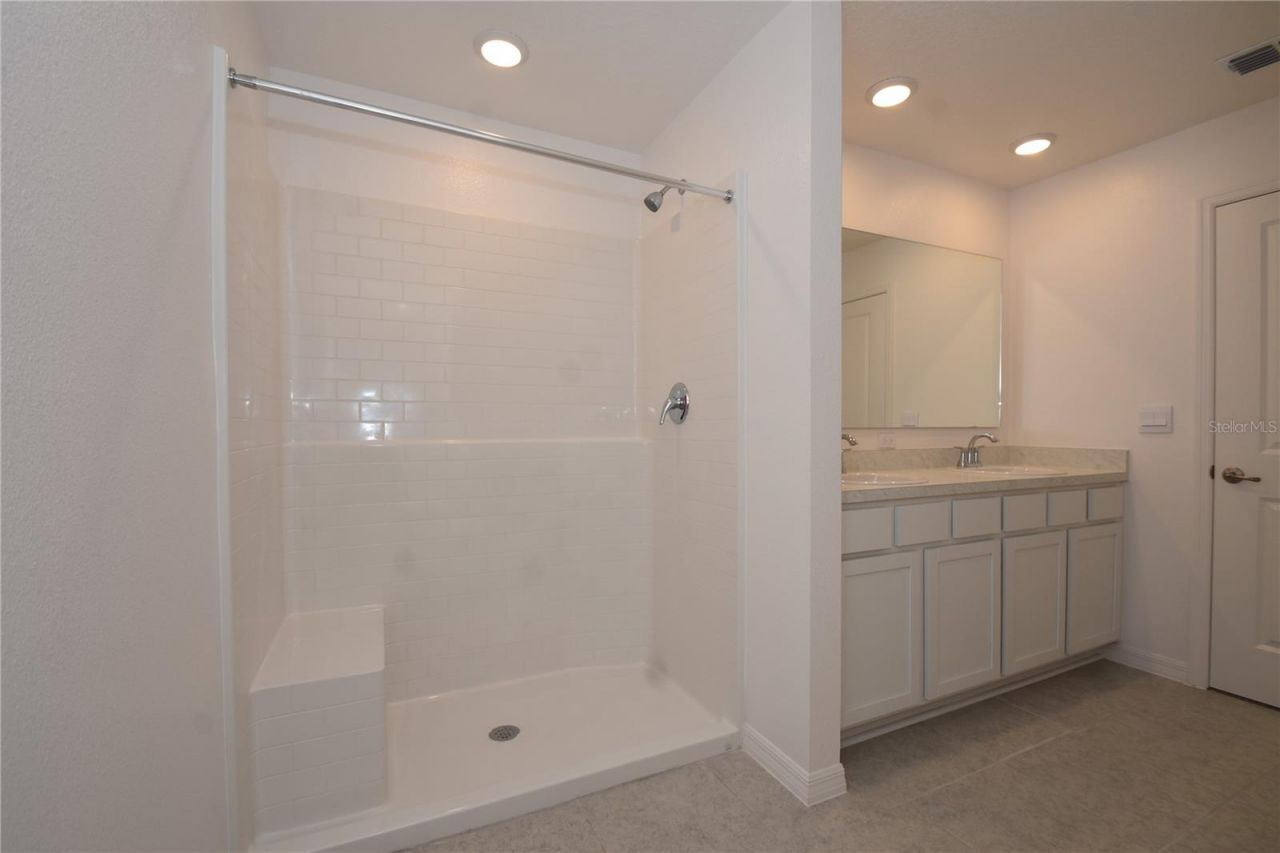 5 Llestone Path , Palm Coast, FL 32164 Photo