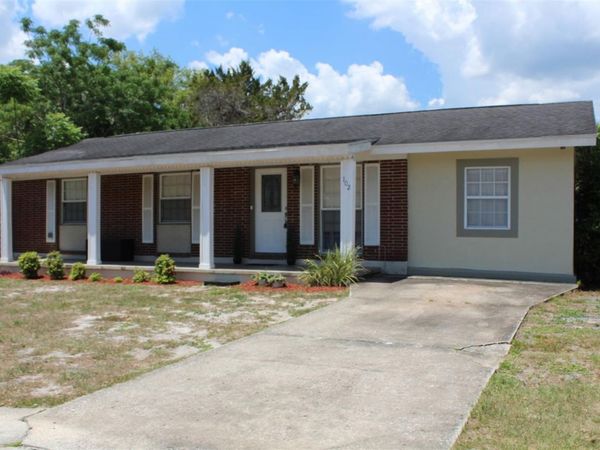 102 AMIGOS ROAD , DEBARY, FL 32713