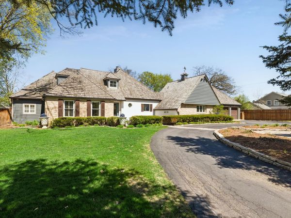 5404 Interlachen Boulevard, Edina, MN 55436