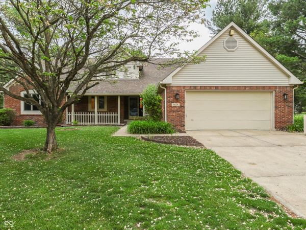 4124 Windsor Court , Greenwood, IN 46142