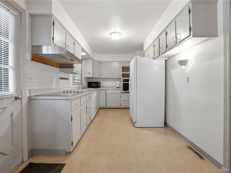 6119 Flemington Road, Washington Township, OH 45459 Photo 15