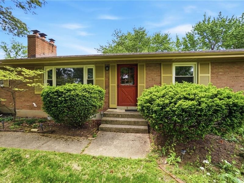 6119 Flemington Road, Washington Township, OH 45459 Photo 2