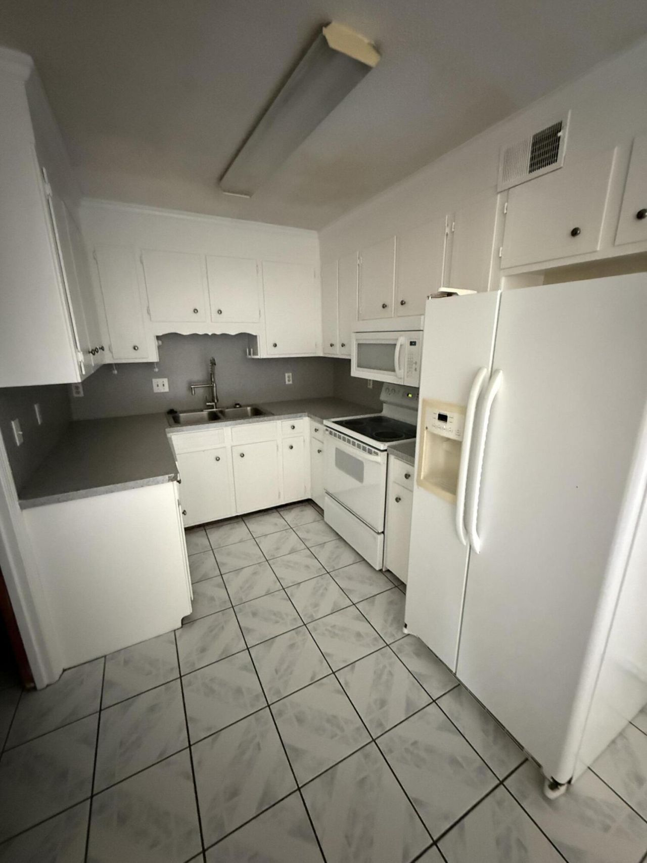 122 Brush Boulevard Photo 4