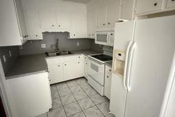 122 Brush Boulevard photo 4