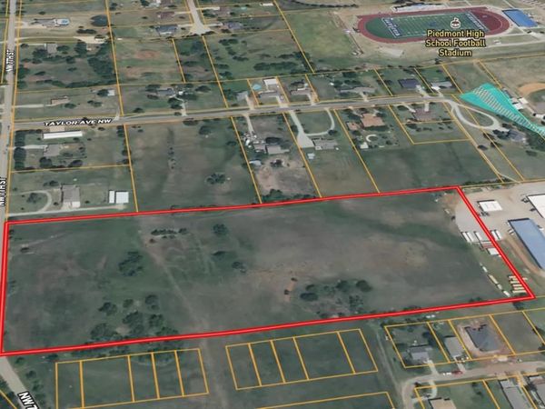 NW 7th Street, Piedmont, OK 73078