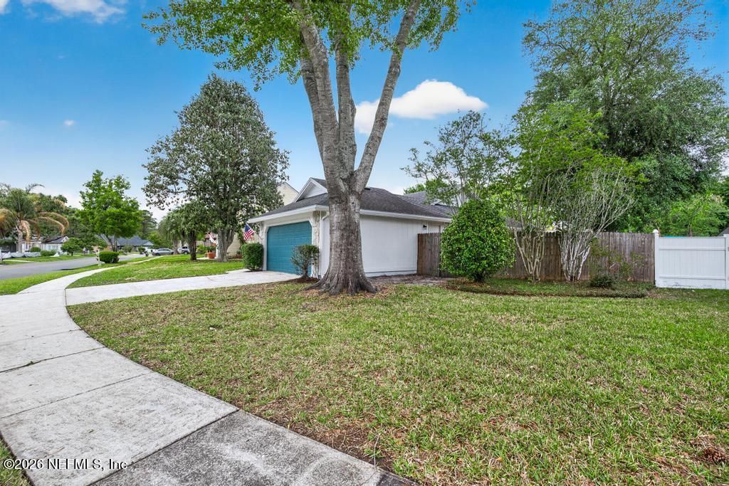 8831 Bandera Circle S, Jacksonville, FL 32244 Photo