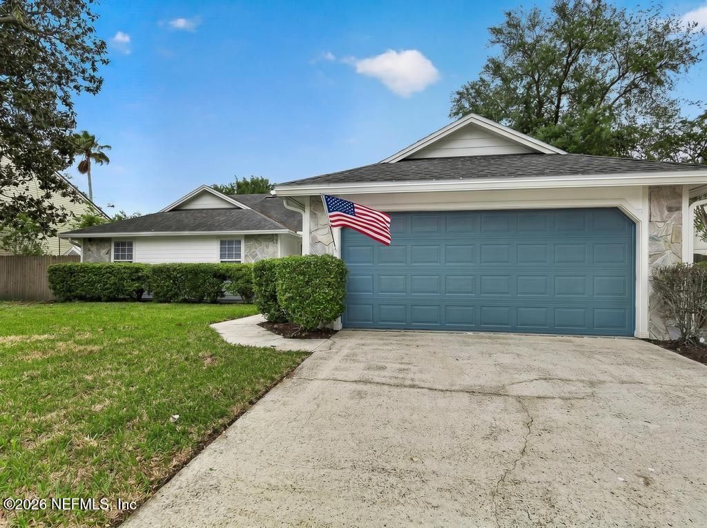 8831 Bandera Circle S, Jacksonville, FL 32244 Photo
