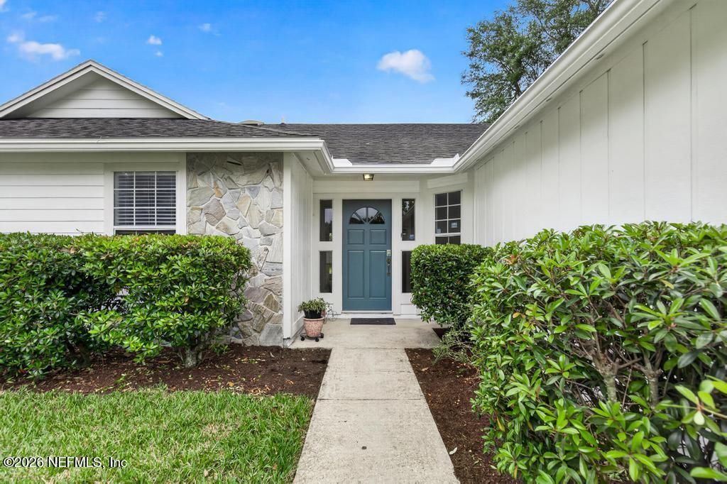 8831 Bandera Circle S, Jacksonville, FL 32244 Photo