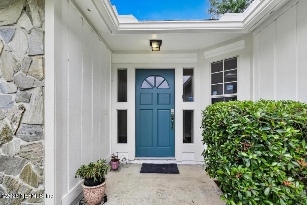 8831 Bandera Circle S, Jacksonville, FL 32244 Photo