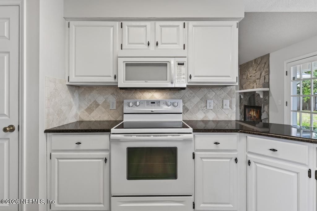8831 Bandera Circle S, Jacksonville, FL 32244 Photo