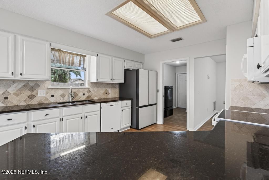 8831 Bandera Circle S, Jacksonville, FL 32244 Photo