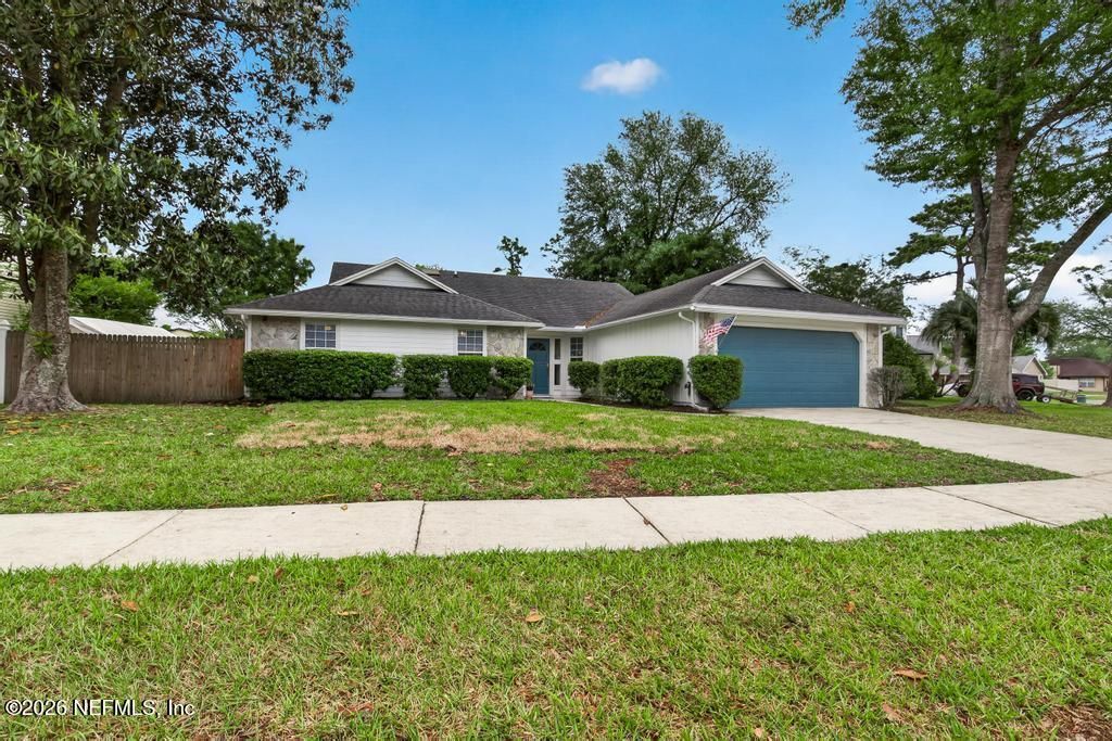 8831 Bandera Circle S, Jacksonville, FL 32244 Photo