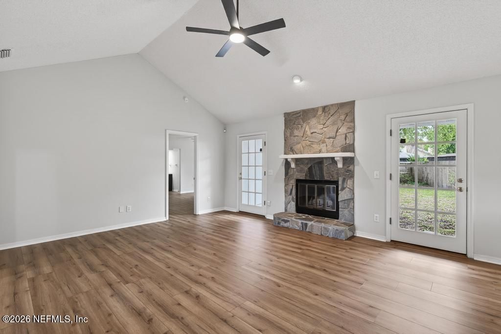 8831 Bandera Circle S, Jacksonville, FL 32244 Photo