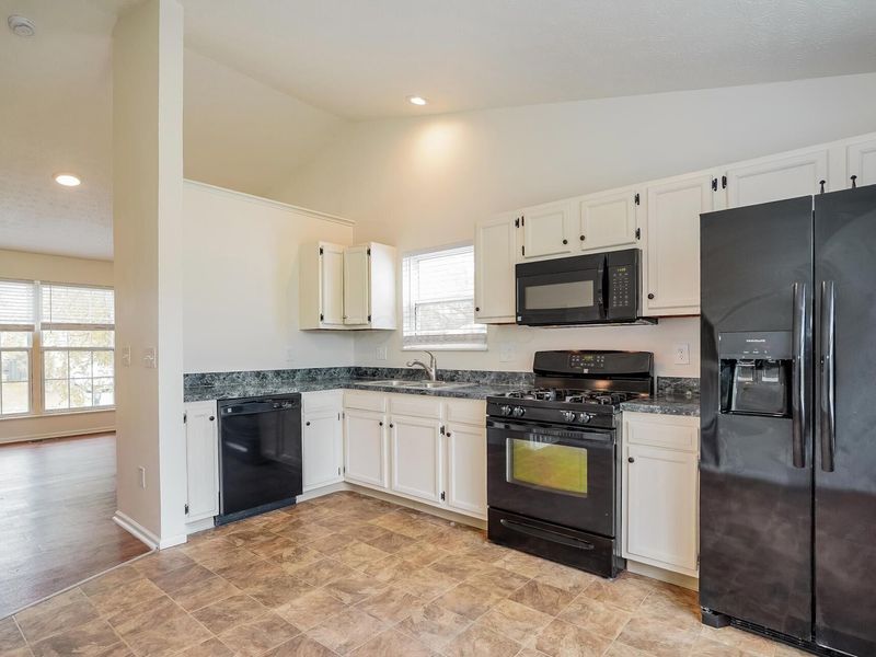 1169 Vera Place, Columbus, OH 43204 Photo 7