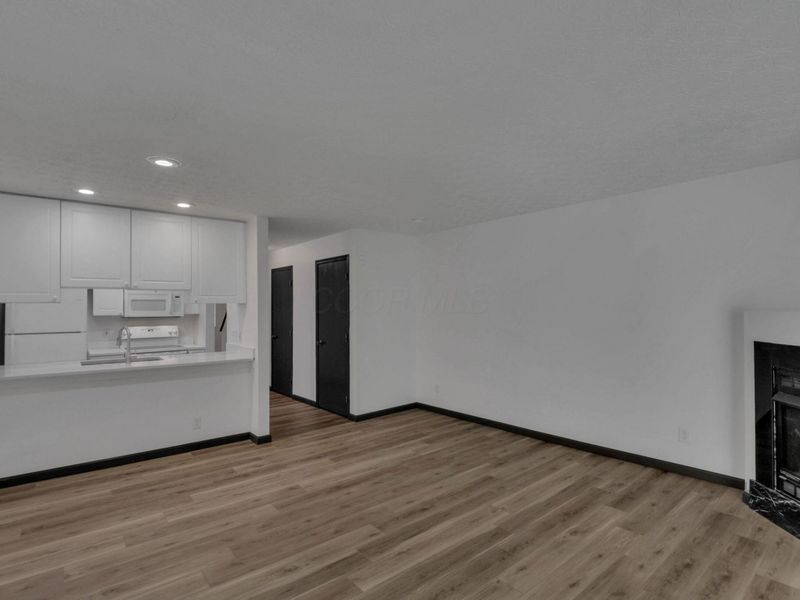 6675 Hamler Drive , Canal Winchester, OH 43110 Photo 3