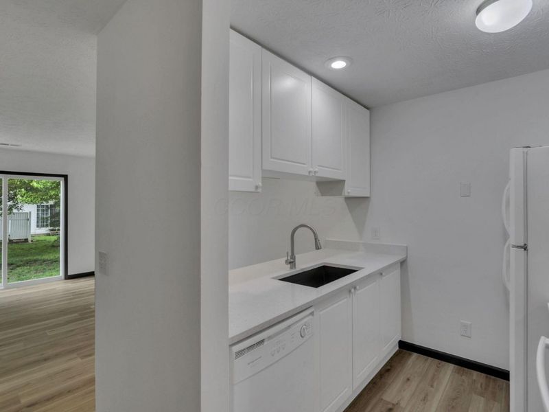 6675 Hamler Drive , Canal Winchester, OH 43110 Photo 4