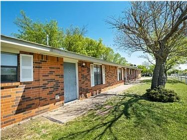 1616 SW B Ave, Lawton, OK 73501