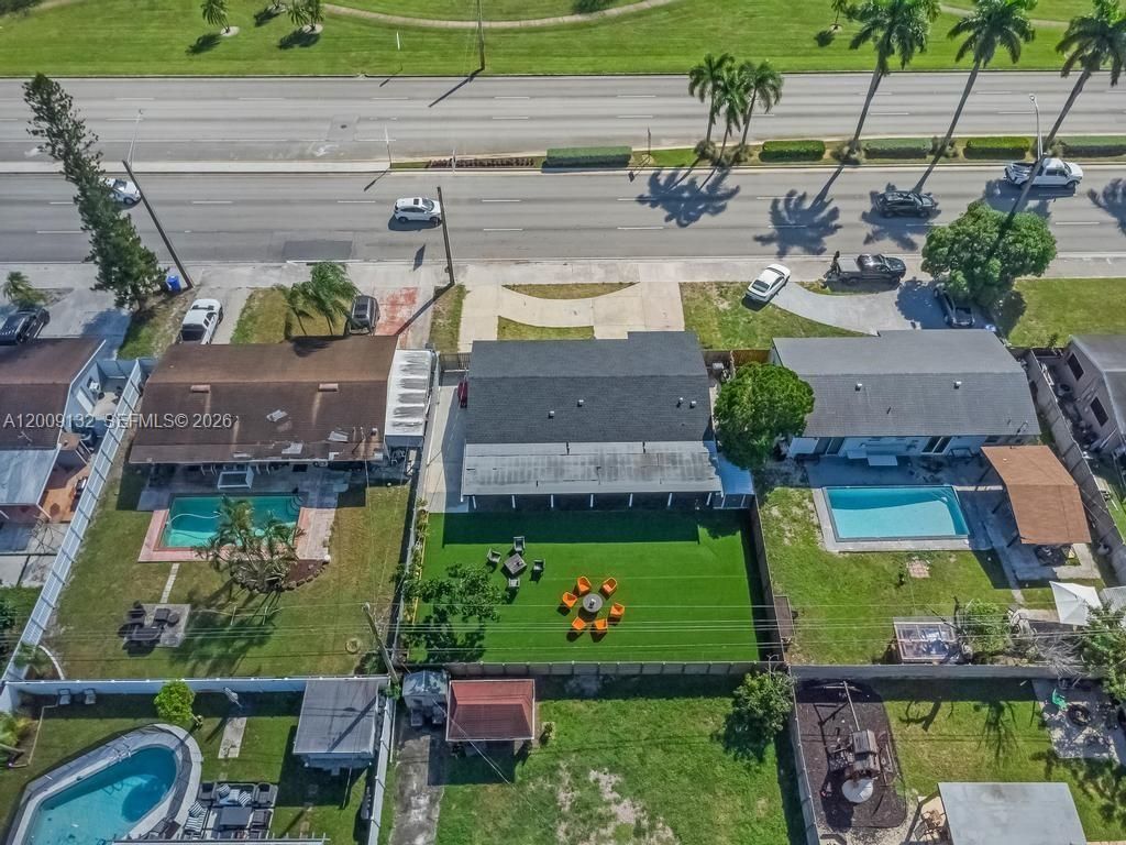 6941 Sheridan St , Hollywood, FL 33024 Photo