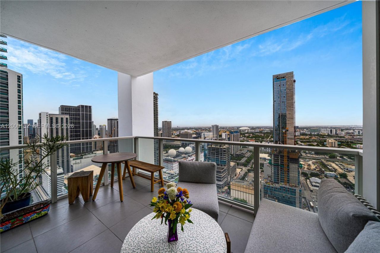 1040 Biscayne Blvd , Unit 3607, Miami, FL 33132 Photo