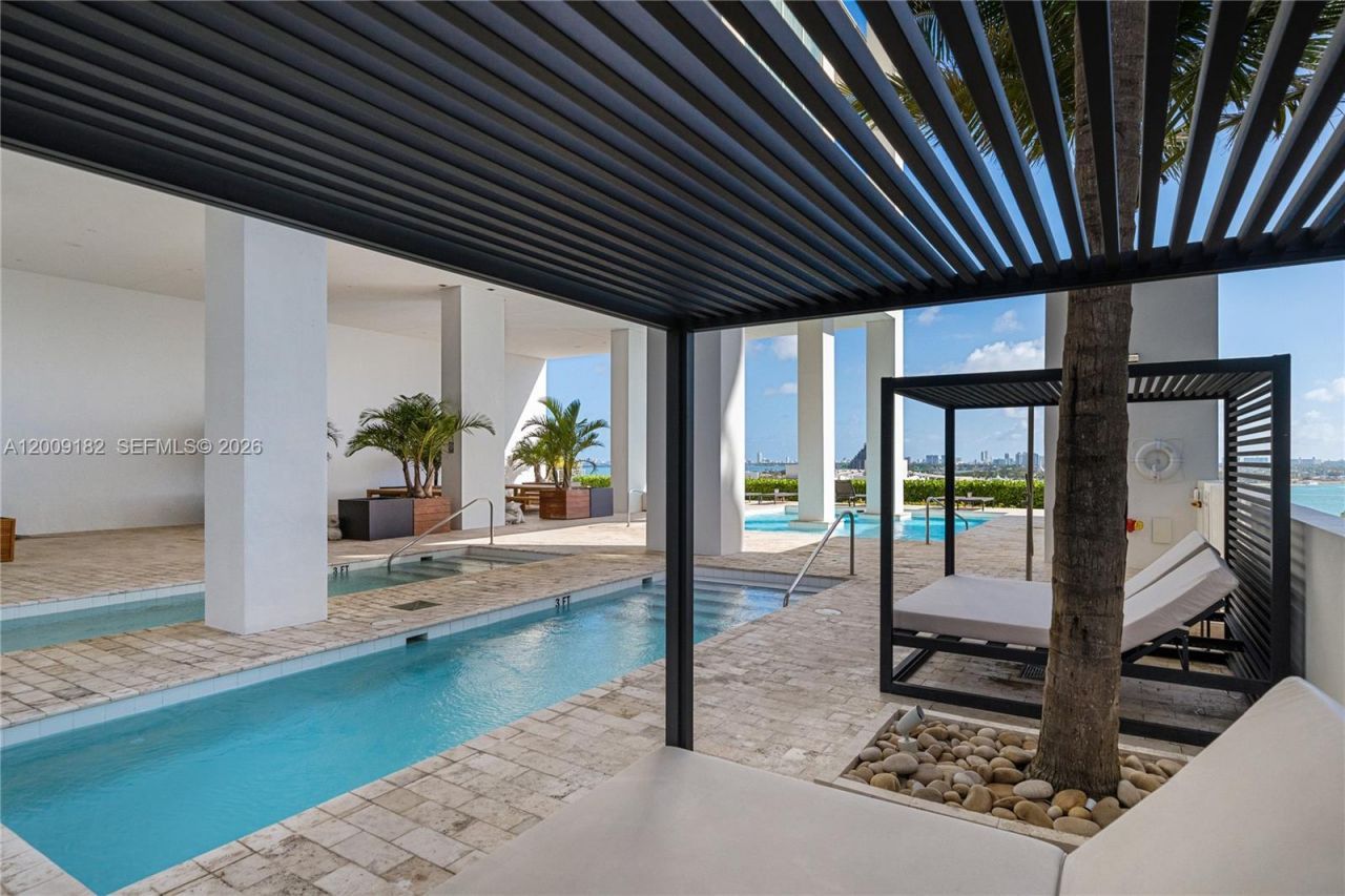 1040 Biscayne Blvd , Unit 3607, Miami, FL 33132 Photo