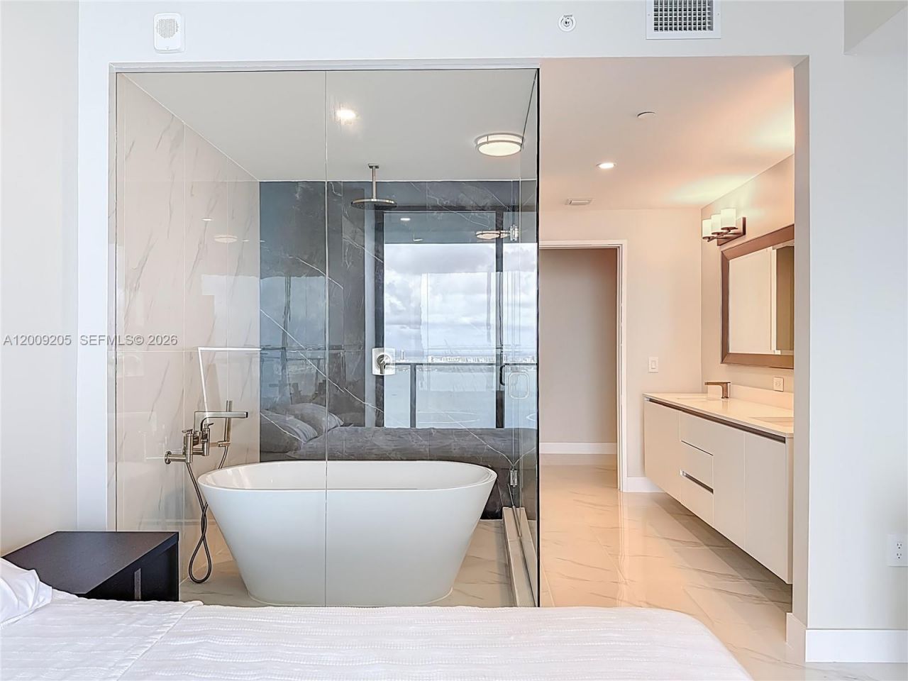 700 NE 24th Street , Unit 4904, Miami, FL 33137 Photo
