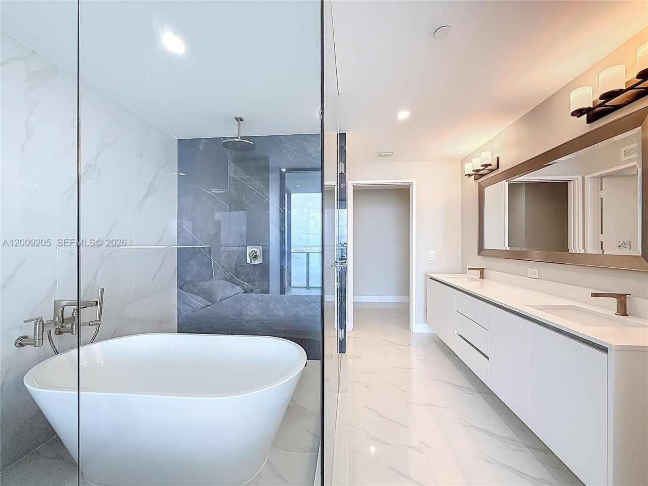 700 NE 24th Street , Unit 4904, Miami, FL 33137 Photo