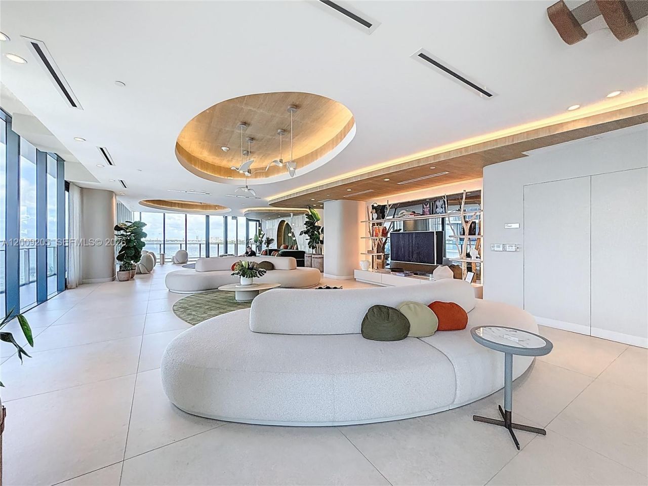 700 NE 24th Street , Unit 4904, Miami, FL 33137 Photo