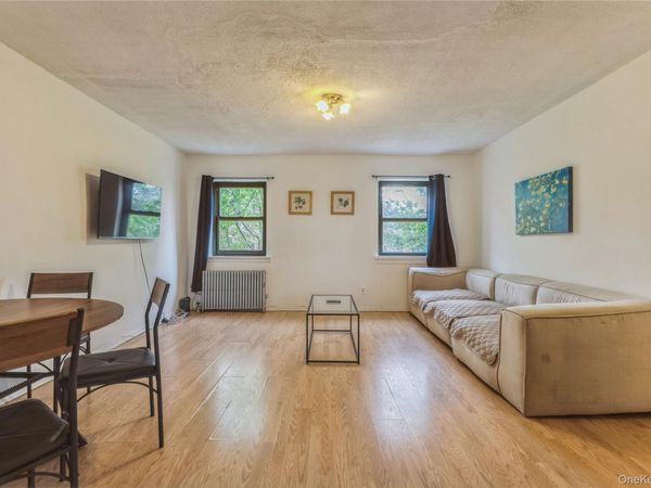 144-14 77 Road , Unit 3A, Kew Garden Hills, NY 11367